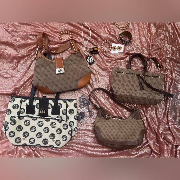 Dooney & Bourke Bags 4 Dooney And Bourke Bundle Deal Poshmark